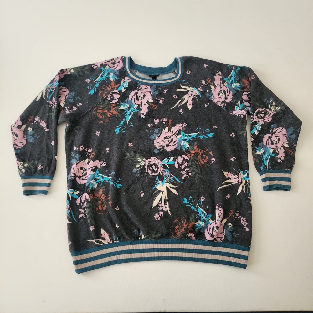 Torrid Classic Fit Cozy Fleece Crew Neck Raglan Sweatshirt Floral Long Sleeve 1X